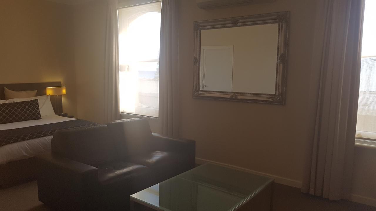 Largs Pier Hotel Adelaide Esterno foto