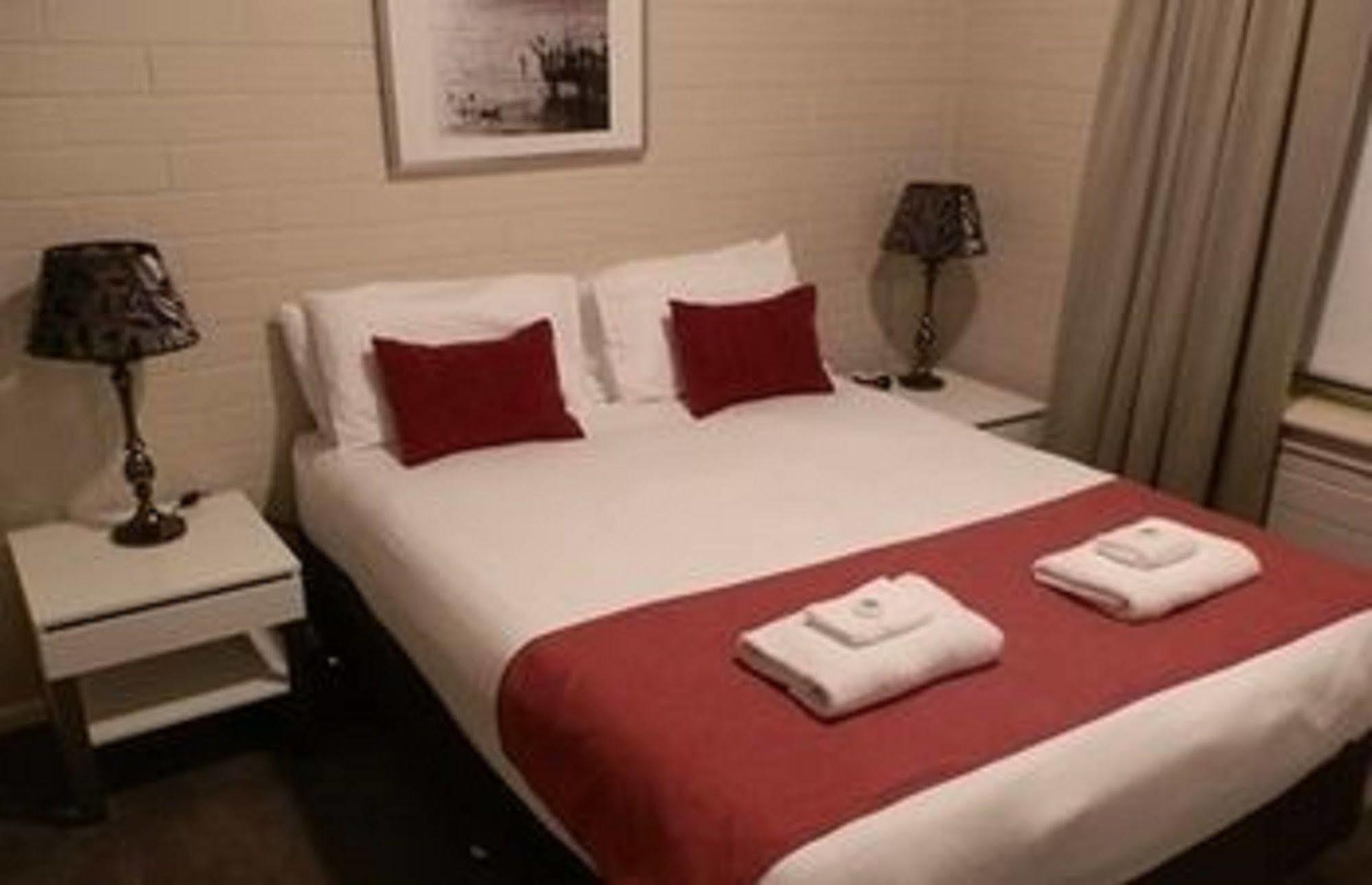 Largs Pier Hotel Adelaide Esterno foto