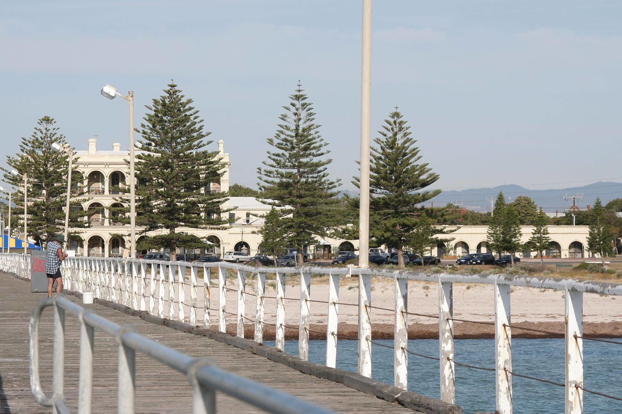 Largs Pier Hotel Adelaide Esterno foto